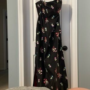 Lilly Pulitzer Floral embroidered dress with two side slits